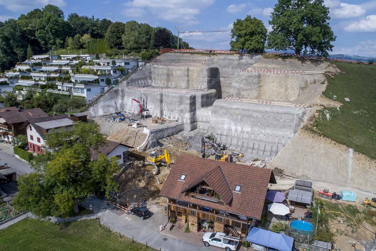 Baugrubensicherung, Nagelwand Überbauung Räbbärg, Thierachern, Ghelma AG Spezialtiefbau