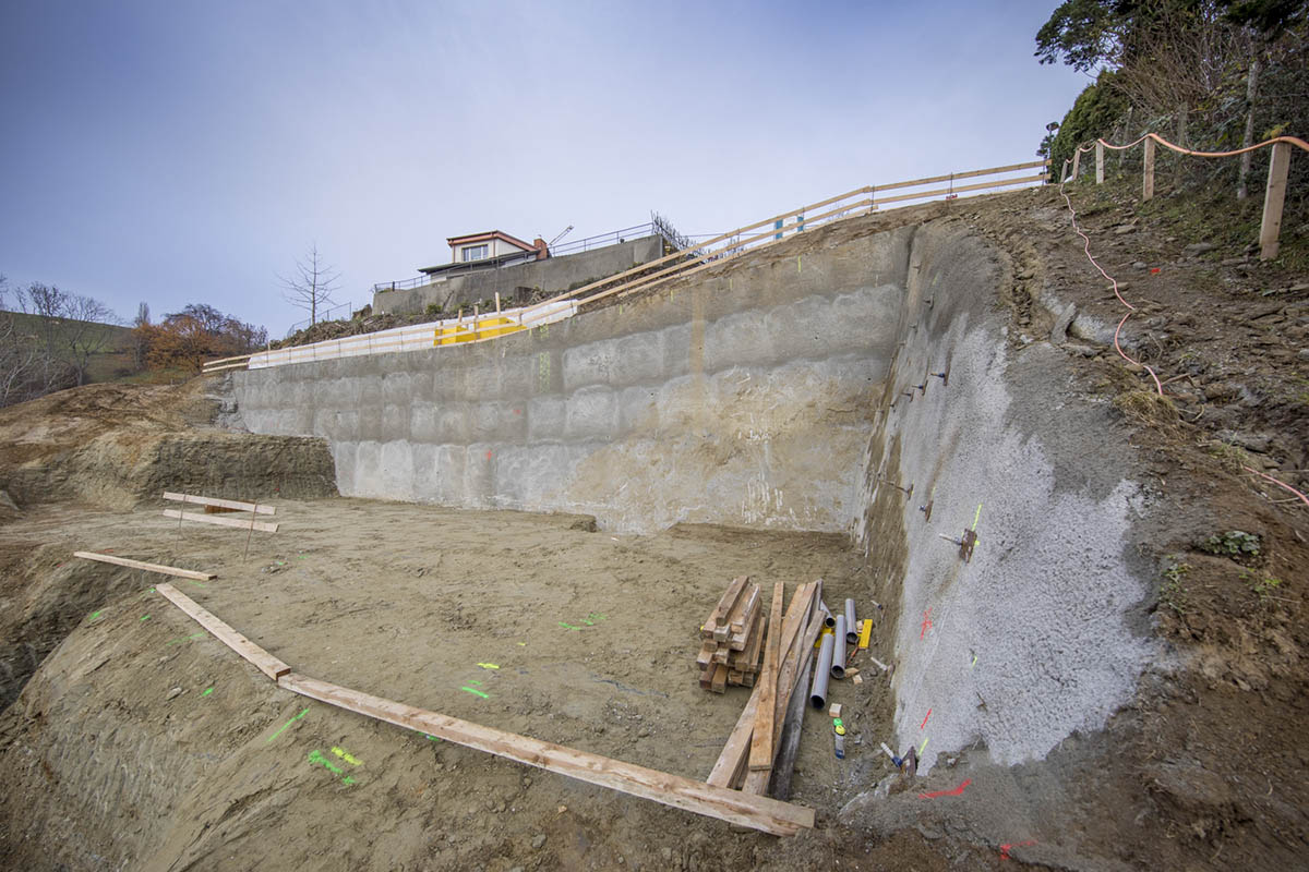 Ghelma vorgespannte Nagelwand mit Mikropfählen Stettlen NB Villa Kammenstrasse
